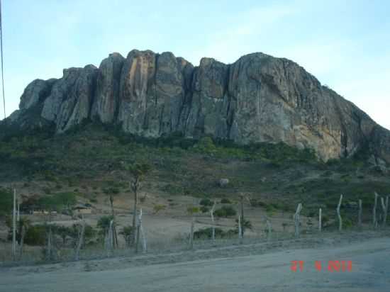 ITATIM - BA  - MORRO DA FONTE -  POR ANTONIO DA SILVA SAMPAIO - ITATIM - BA