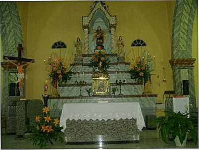 ALTAR-MOR DA MATRIZ DE SO MIGUEL ARCANJO, POR FRANCISCO DIASSIS DE CARVALHO SOUZA - SO MIGUEL - RN