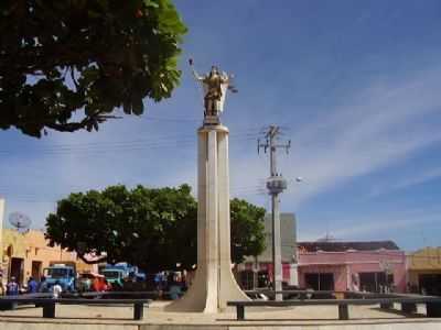 PRAA CENTRAL SO MIGUEL ARCANJO, POR FRANCISCO DIASSIS DE CARVALHO - TECLADISTA DA PARQUIA - SO MIGUEL - RN