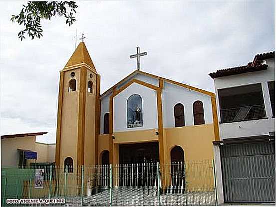 MATRIZ DE SANTO ANTNIO DE PDUA EM ITOROR-FOTO:VICENTE A. QUEIROZ - ITOROR - BA