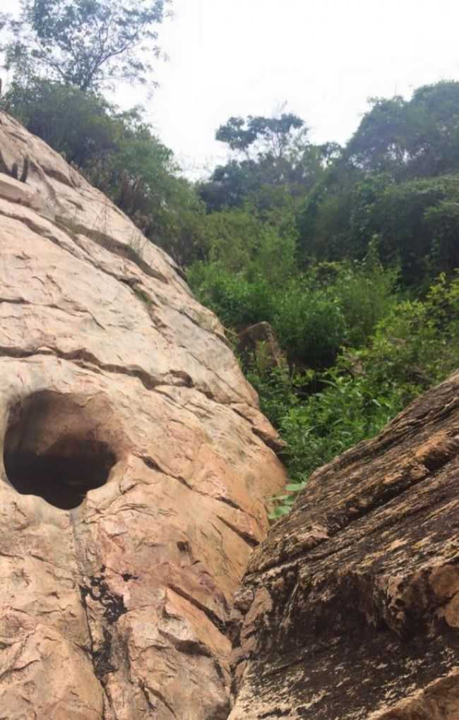 PEDRA DA CACHOEIRA, POR ANAILZA FEITOZA DOS SANTOS - TENENTE ANANIAS - RN