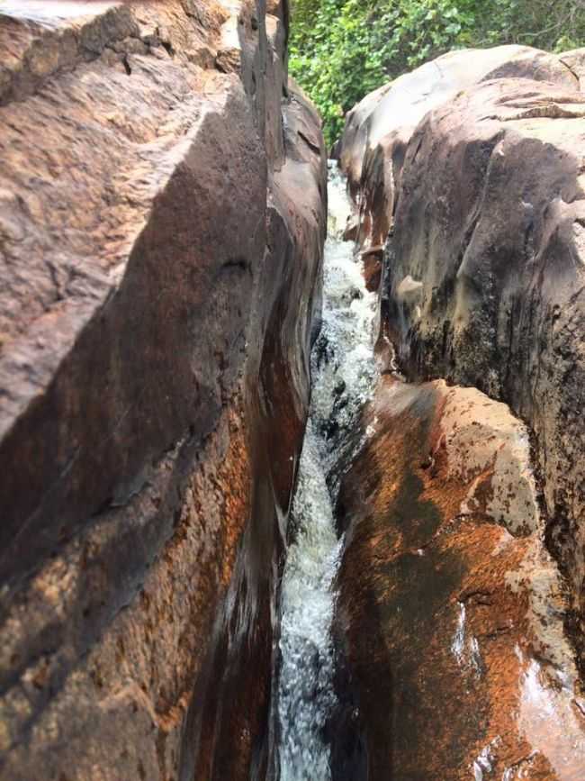 CACHOEIRA DO MOROR, POR ANAILZA FEITOZA DOS SANTOS - TENENTE ANANIAS - RN