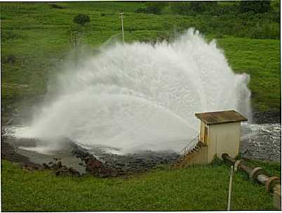 COMPORTA DA BARRAGEM RN, POR AVERTON MUNIZ - UPANEMA - RN