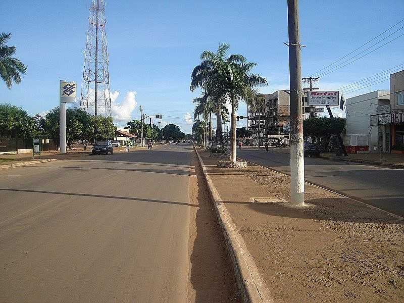 ARIQUENES-RO-AVENIDA TANCREDO NEVES-FOTO:BRAULIO GERHARDT - ARIQUEMES - RO