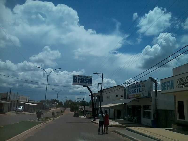 CHUPINGUAIA-RO-AVENIDA PRINCIPAL-FOTO:AMARILDO VARELA - CHUPINGUAIA - RO