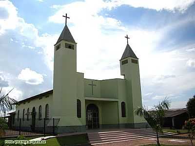 IGREJA MATRIZ N.S.DA 
APARECIDA FOTO VICENTE A. QUEIROZ - ESPIGO D'OESTE - RO