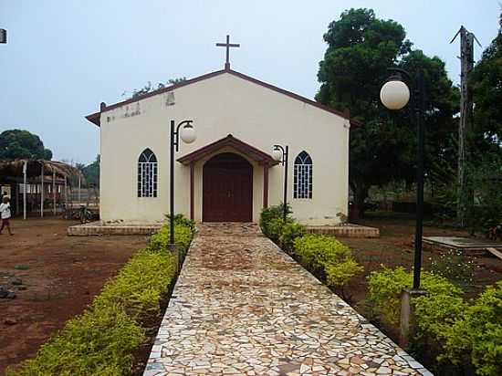 IGREJA CATLICA DE ITAPU DO OESTE-FOTO:ISACSP - ITAPU DO OESTE - RO