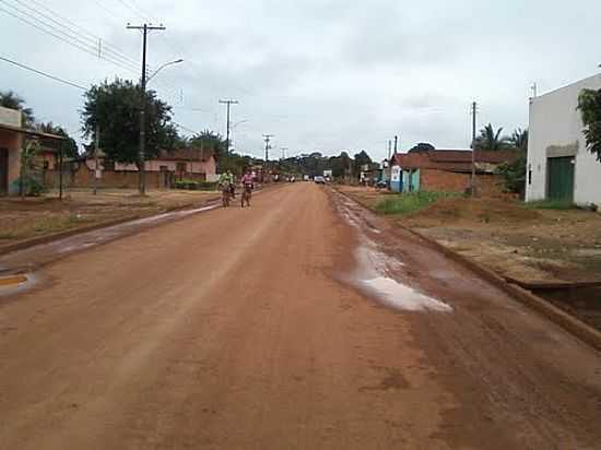 RUA DE ITAPU DO OESTE-FOTOJOSE RODRIGUES DA SI - ITAPU DO OESTE - RO