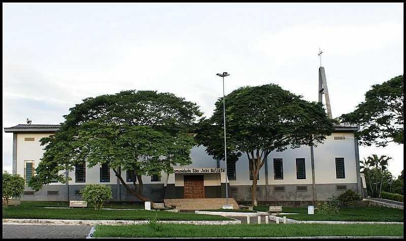 JARU-RO-VISTA LATERAL DA IGREJA DE SO JOO BATISTA-FOTO:NLIO OLIVEIRA - JARU - RO