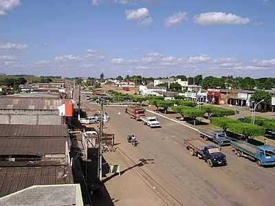 AVENIDA JK-FOTO:GIRCLIA LUCHI  - NOVA BRASILNDIA D'OESTE - RO