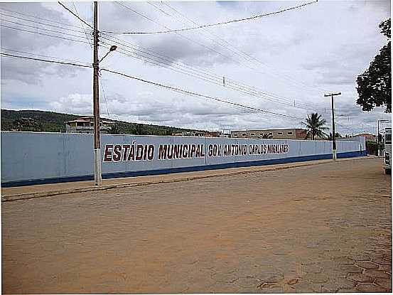 JACARACI-BA-ESTDIO MUNICIPAL GOV.ANTNIO CARLOS MAGALHES-FOTO:ANDERSON DE OLIVEIRA - JACARACI - BA