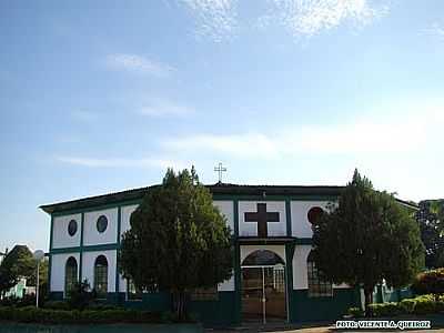 IGREJA MATRIZ DE SO 
JOO BATISTA FOTO 
VICENTE A. QUEIROZ - PRESIDENTE MDICI - RO