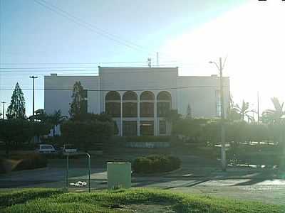 IGREJA MATRIZ, POR FRANA CORTEZ. - ROLIM DE MOURA - RO