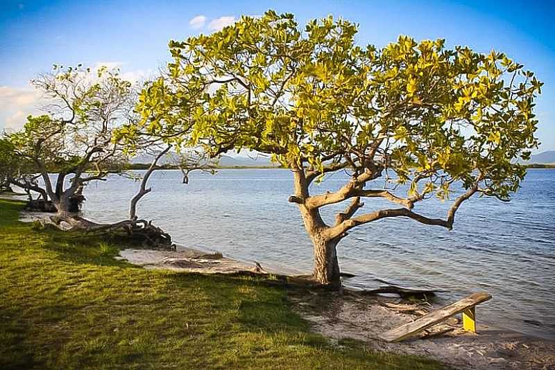 LAGO CARACARAN - NORMANDIA - RR