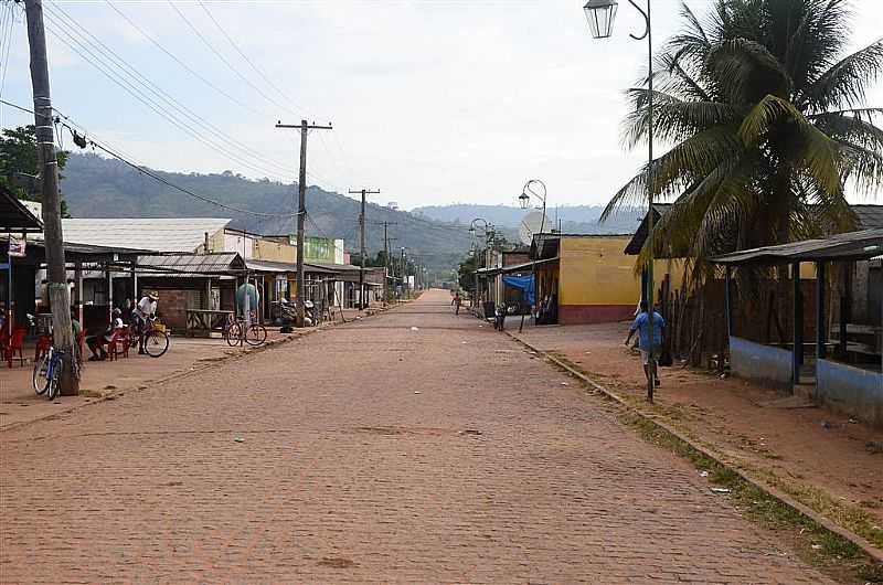 UIRAMUT-RR-RUA DA CIDADE-FOTO:JOELDSON HABERT - UIRAMUT - RR