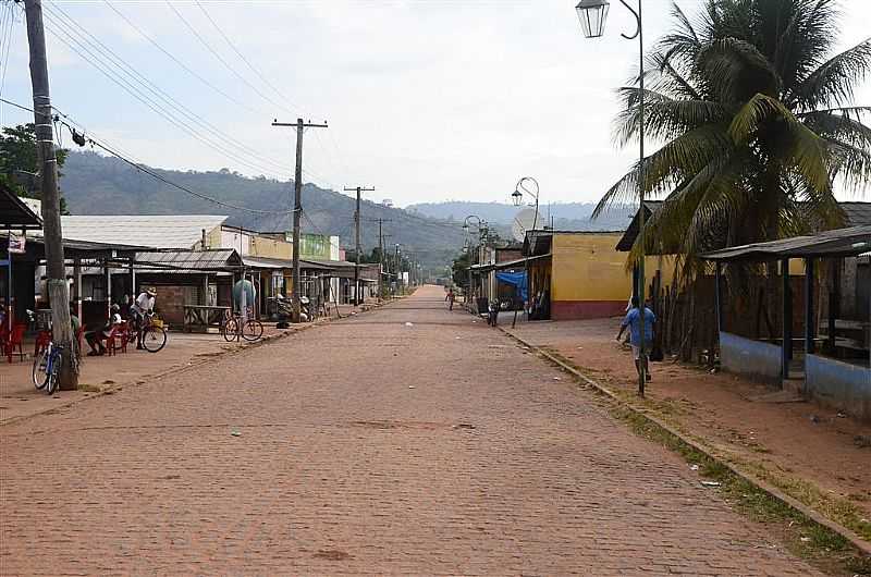 UIRAMUT-RR-RUA DA CIDADE-FOTO:JOELDSON HABERT - UIRAMUT - RR