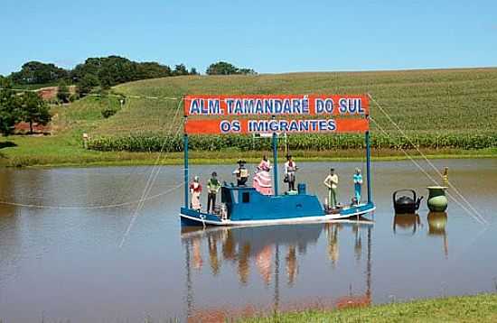 HOMENAGEM AOS IMIGRANTES EM ALMIRANTE TAMANDAR DO SUL-FOTO:HJOBRASIL - ALMIRANTE TAMANDAR DO SUL - RS