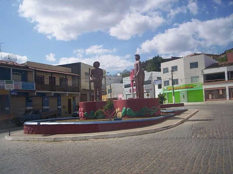 JAGUAQUARA-BA-PRAA DOS IMIGRANTES-FOTO:EDVALDOBARROSSE - JAGUAQUARA - BA