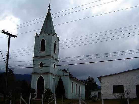 IGREJA EVANGLICA DE ARARIC-FOTO:DIEGO CARRARO - ARARIC - RS