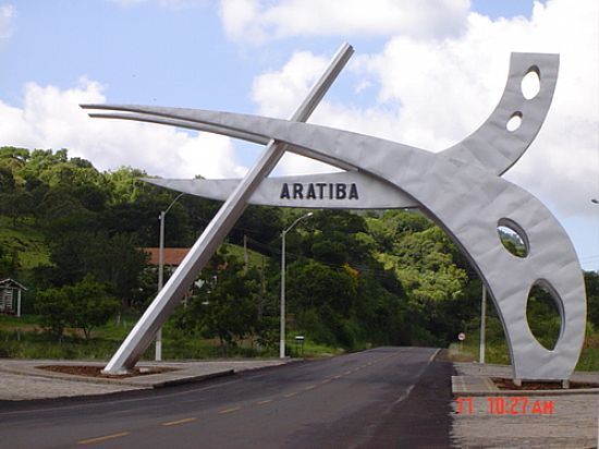 PRTICO DE ENTRADA DE ARATIBA-RS-FOTO:ELTONSTRADA - ARATIBA - RS