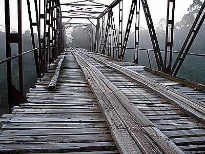 PONTE DE FERRO-POR FELIPE MANFROI - ARROIO DO MEIO - RS