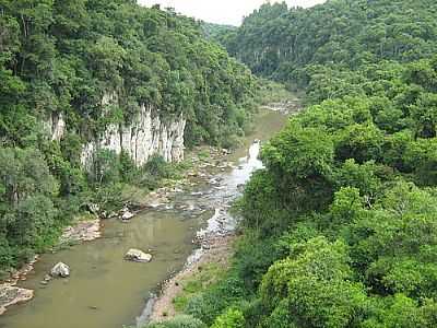 RIO JAQUIRANA, POR BRUNO DE LIMA. - ARROIO DO TIGRE - RS