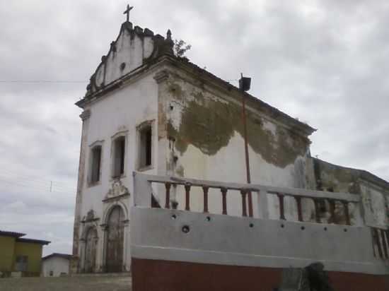 IGREJA E MONUMENTO EM FORMA DE BARCO, POR OTVIO MASCARENHAS MUTTI - JAGUARIPE - BA