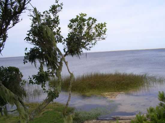 LAGOA DO BACUPARI, POR MARIANA FRAGA - BACUPARI - RS