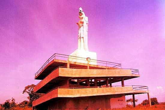 ESTRUTURA COM ESTTUA DE NOSSA SENHORA DOS NAVEGANTES - BARRA DO GUARITA - RS