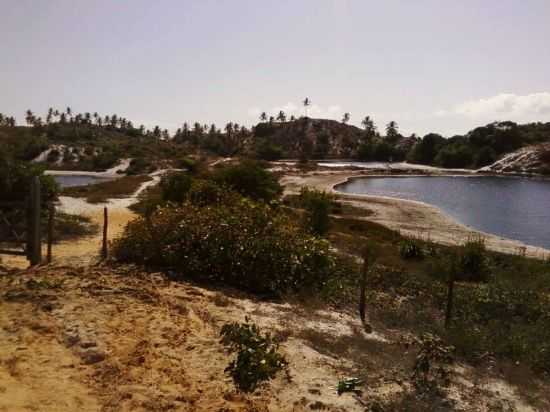 LAGOAS EM COSTA AZUL JANDARA - BA, POR RICARDO MONTEIRO SILVA COSTA - JANDARA - BA