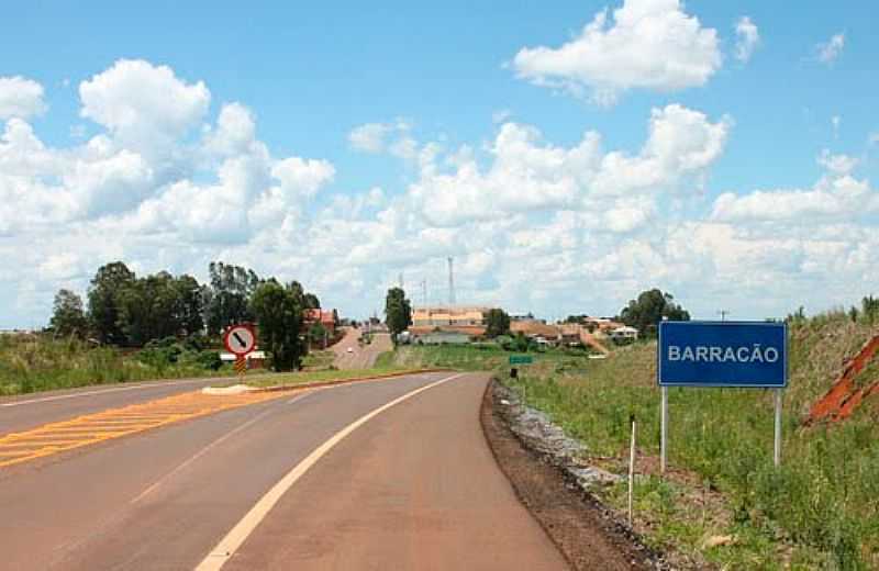 BARRACO-RS-CHEGANDO NA CIDADE-FOTO:HJOBRASIL - BARRACO - RS