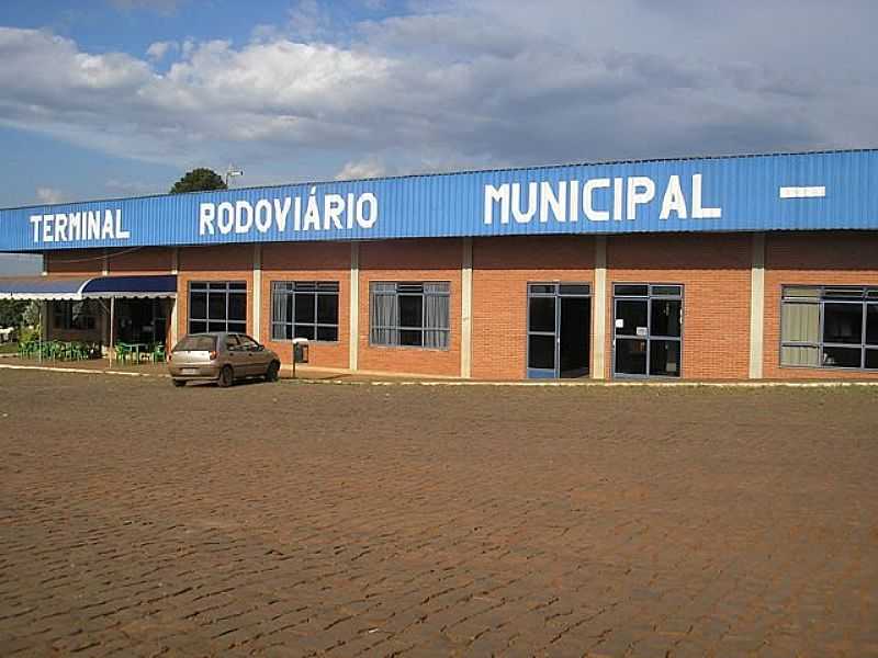 BARRACO-RS-TERMINAL RODOVIRIO-FOTO:JKECHE - BARRACO - RS