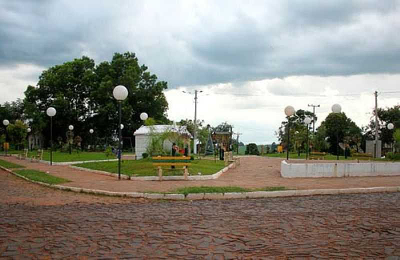 BOA VISTA DO INCRA-RS-PRAA NO CENTRO-FOTO:HJOBRASIL - BOA VISTA DO INCRA - RS