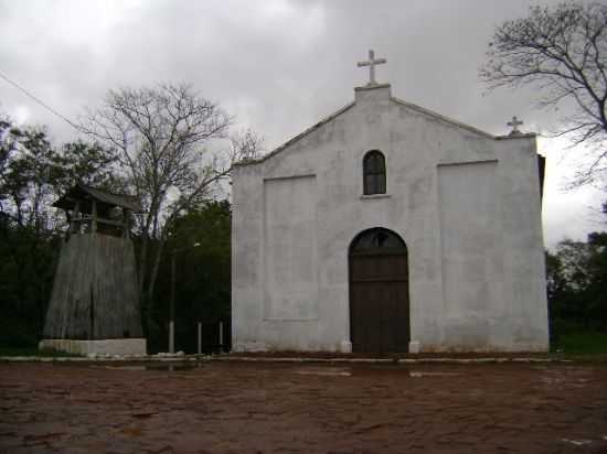 IGREJA EM CIMA DO MORRO, POR BEATRIZ ROCHA - BOM RETIRO DO SUL - RS