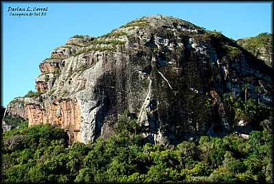 PEDRA DO SEGREDO-FOTO:DARLAN CORRAL  - CAAPAVA DO SUL - RS