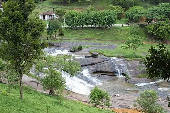 CACHOEIRA DOS PRAZERES EM JIQUIRIA-BA-FOTO:MARCELO S F - JIQUIRI - BA