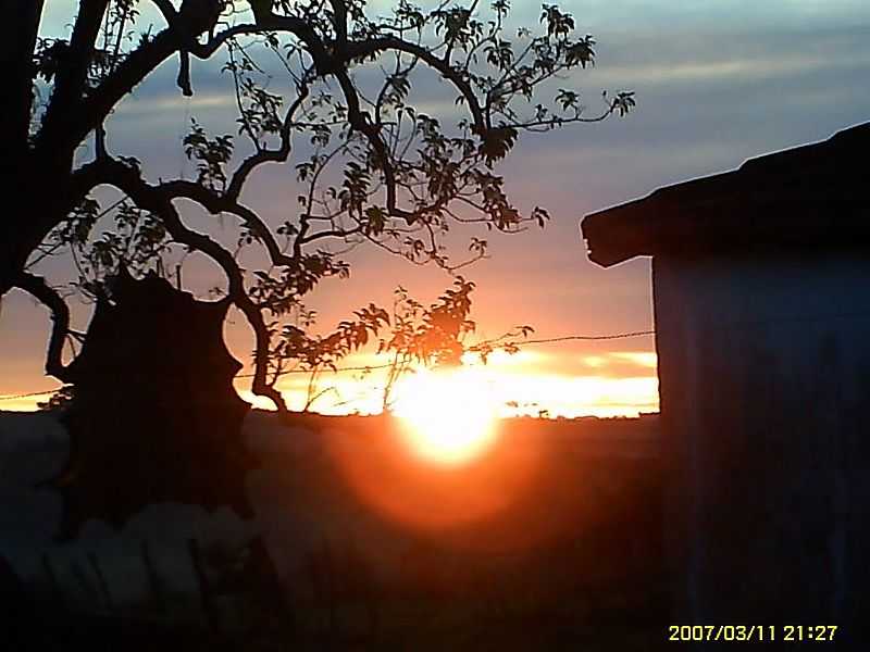 CACHOEIRA DO SUL-RS-LINDO PR DO SOL-FOTO:ROSA GUTERRES - CACHOEIRA DO SUL - RS