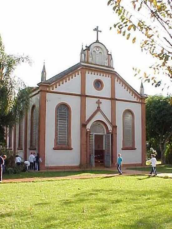 SANTURIO EM MEMRIA DOS JESUITAS TRUCIDADOS-FOTO:SERNEIVA - CAIBAT - RS