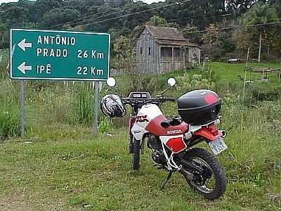 CASA NO CAMPO-FOTO:SILVERIO LUIZ SOLIGO - CAMPESTRE DA SERRA - RS