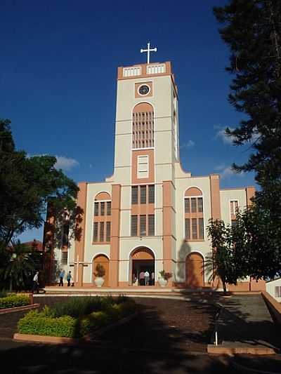 IGREJA MATRIZ- CSAR JAC HABITZREUTER - CNDIDO GODI - RS