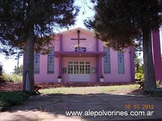 IGREJA EM CAPO-ER-FOTO:ALEPOLVORINES - CAPO-ER - RS