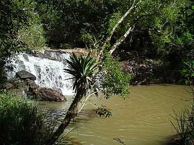 CASCATA- PCRAPAKI - CARA - RS