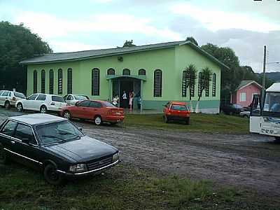 TEMPLO DA IGREJA ASSEMBLIA DE DEUS-FOTO:ELIEL TOLEDO - CASEIROS - RS