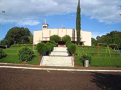 IGREJA DE SANTA CRUZ-FOTO:VALTEMIRVENDRUSCOLO  - CASTELINHO - RS