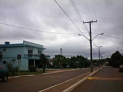 AVENIDA-FOTO:ELTONSTRADA  - CENTENRIO - RS