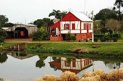 CASA ENXAIMEL-ROQUE ANTES - CERRO LARGO - RS