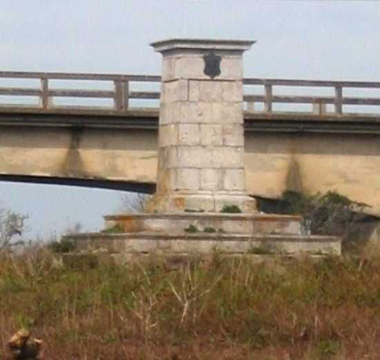 MARCO DIVISORIO ENTRE PONTE SAO MIGUEL E LAGOA MIRIM., POR OSMAR JOEL DA CUNHA BORGES. - CHU - RS