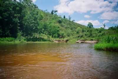 POO CACHOEIRA DA FAZENDA IRANALIA, POR MIRIAN COSTA DE SOUZA - JUCURUU - BA