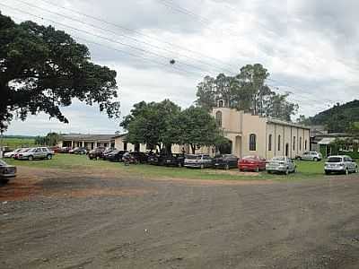 IGREJA-FOTO:NORBERTO BEAS  - COSTO - RS