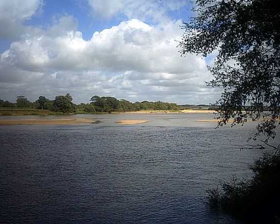 RIO CAMAQU EM CRISTAL-FOTO:UBIRAJARA BUDDIN CRU - CRISTAL - RS